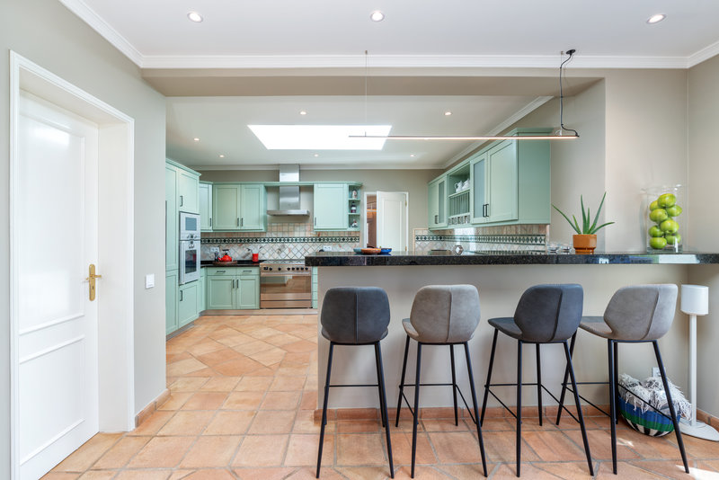 Luxury 6 Bedroom Villa with Private Pool in Vale do Lobo