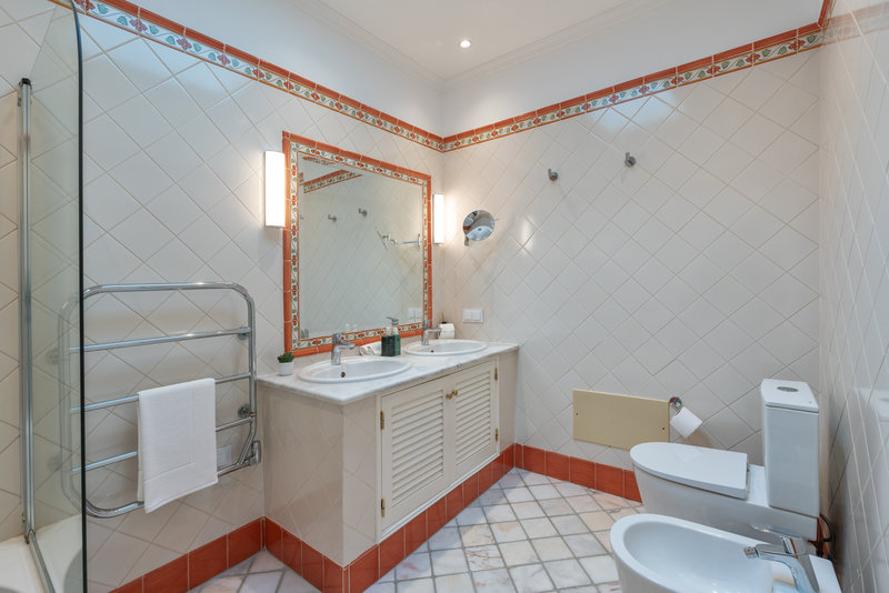 Luxury 6 Bedroom Villa with Private Pool in Vale do Lobo