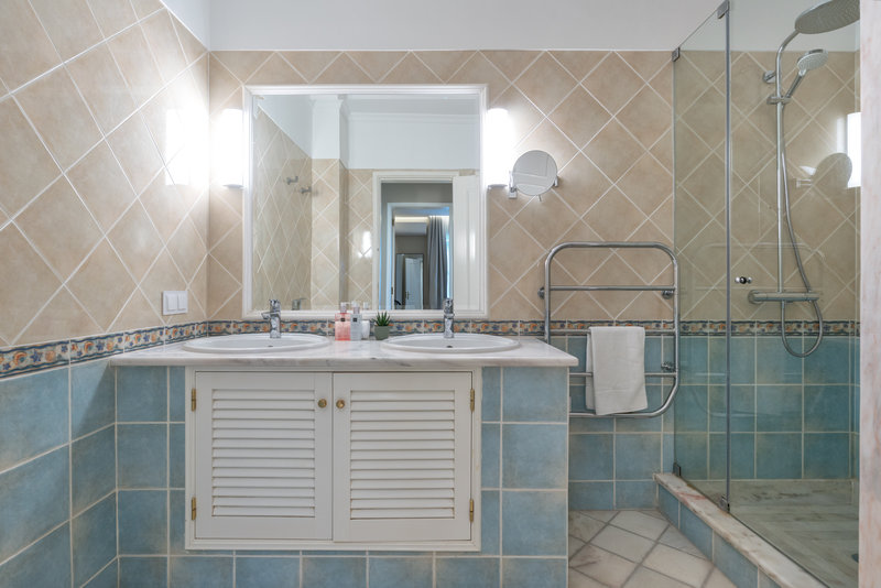 Luxury 6 Bedroom Villa with Private Pool in Vale do Lobo