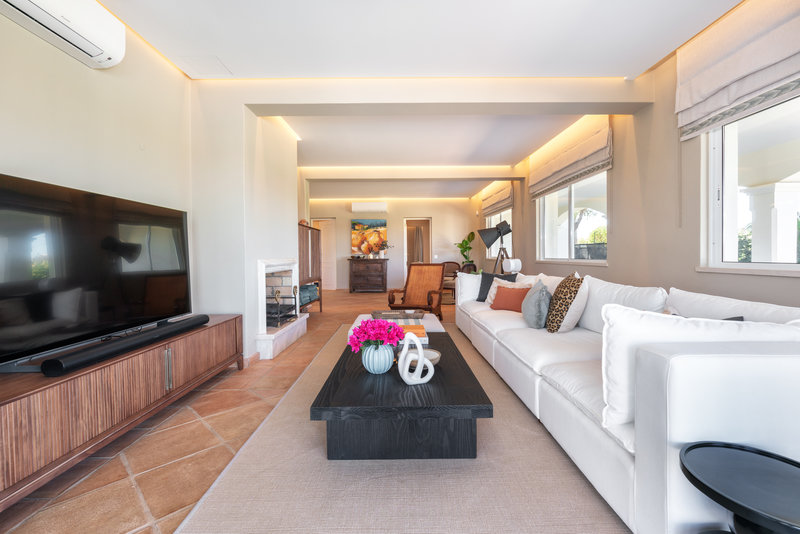 Luxury 6 Bedroom Villa with Private Pool in Vale do Lobo