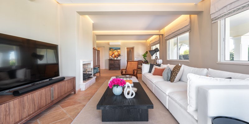 Luxury Holiday Villa Open Plan Living Room Smart Tv Algarve