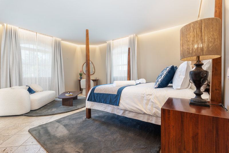 Luxury 6 Bedroom Villa with Private Pool in Vale do Lobo