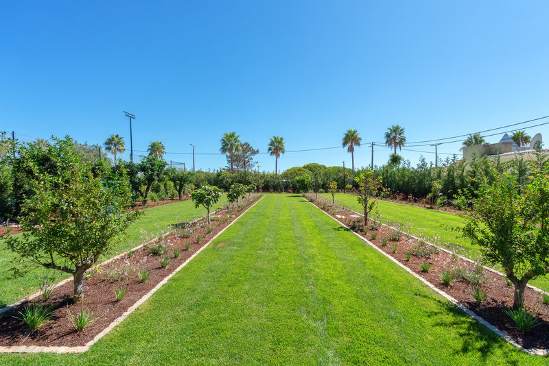 Luxury 6 Bedroom Villa with Private Pool in Vale do Lobo