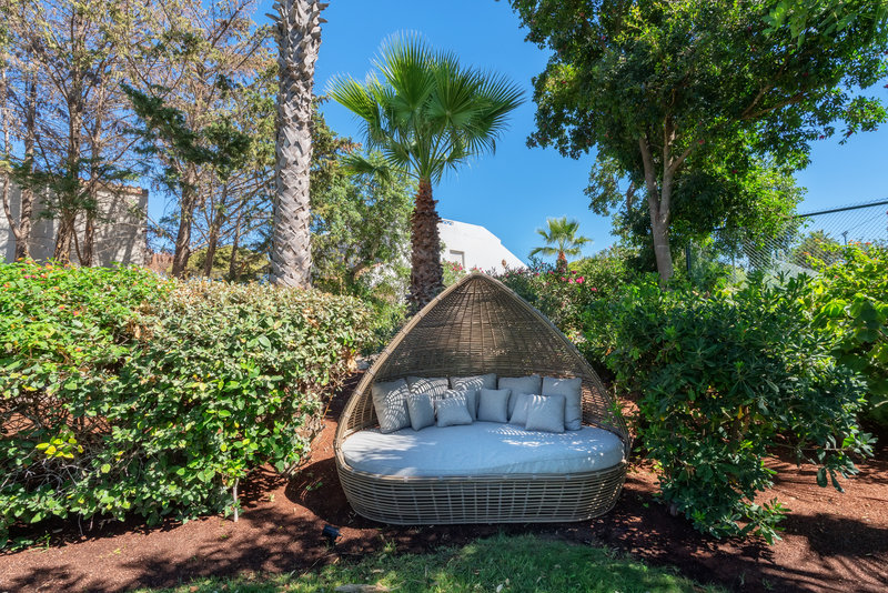 Luxury 6 Bedroom Villa with Private Pool in Vale do Lobo