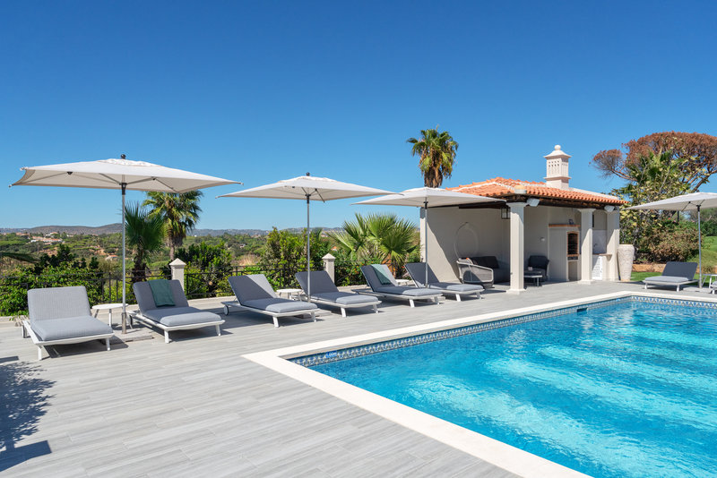 Luxury 6 Bedroom Villa with Private Pool in Vale do Lobo