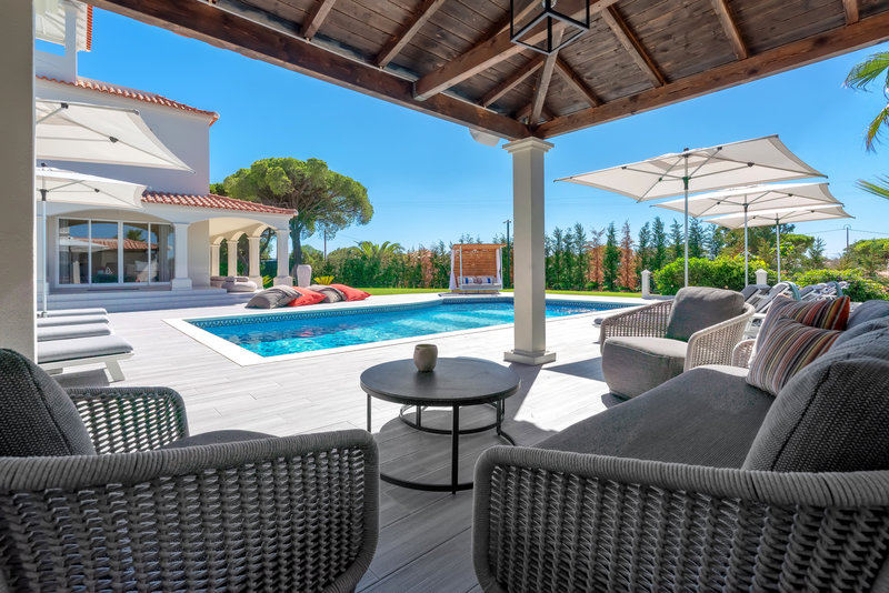 Luxury 6 Bedroom Villa with Private Pool in Vale do Lobo