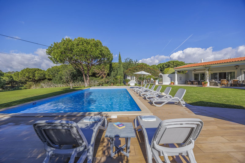 5 Bedroom Family Villa Quinta do Lago | Large Algarve Villa with Pool