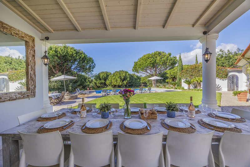 5 Bedroom Family Villa Quinta do Lago | Large Algarve Villa with Pool
