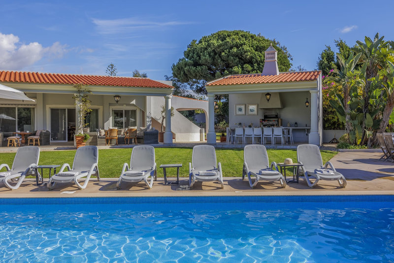 5 Bedroom Family Villa Quinta do Lago | Large Algarve Villa with Pool
