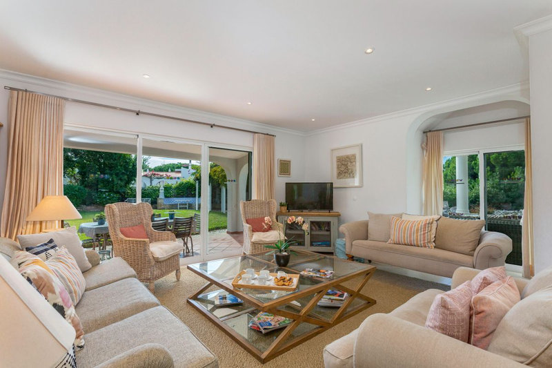 5 Bedroom Family Villa Quinta do Lago | Large Algarve Villa with Pool