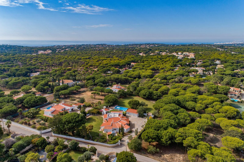 5 Bedroom Family Villa Quinta do Lago | Large Algarve Villa with Pool