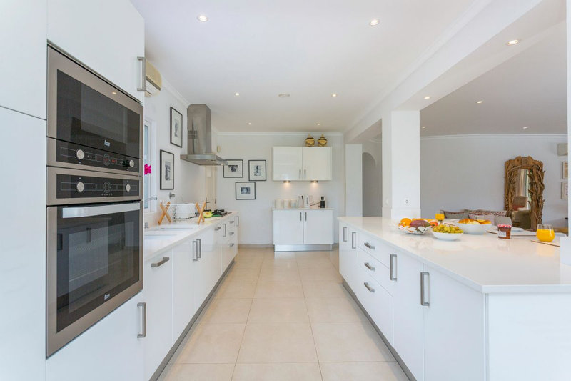 5 Bedroom Family Villa Quinta do Lago | Large Algarve Villa with Pool