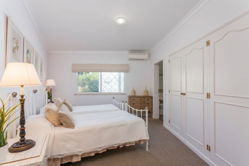 5 Bedroom Family Villa Quinta do Lago | Large Algarve Villa with Pool