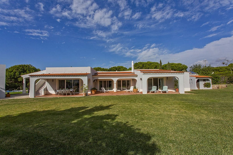 5 Bedroom Family Villa Quinta do Lago | Large Algarve Villa with Pool
