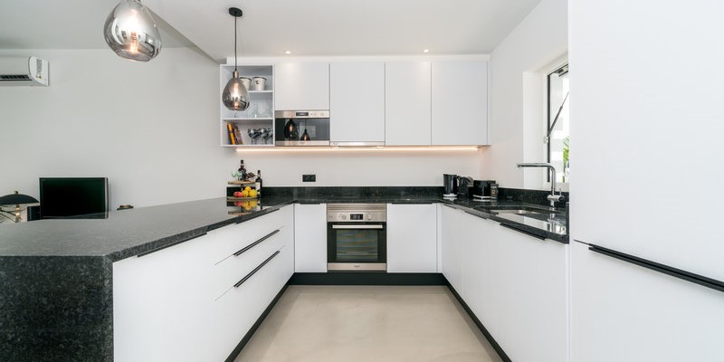 Modern Open Plan Kitchen Vilamoura Villa Rental