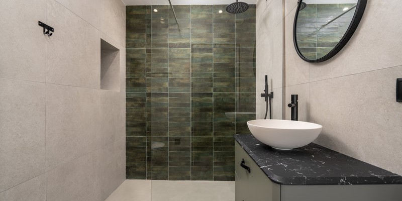 Ensuite Walk In Shower Vacation Rental Villa Vilamoura