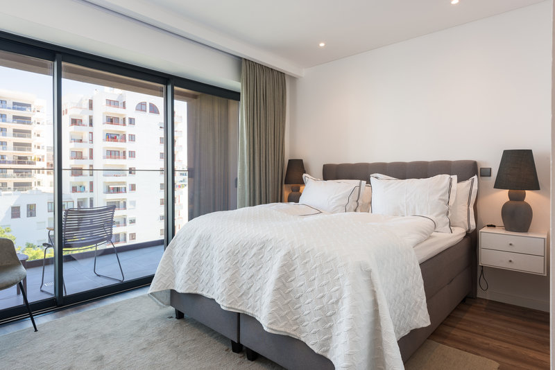 Holiday Apartment in Quarteira with Pool, 2 Bedrooms, Terrace & Parking