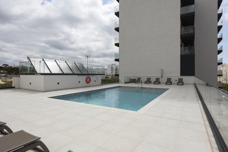 Holiday Apartment in Quarteira with Pool, 2 Bedrooms, Terrace & Parking