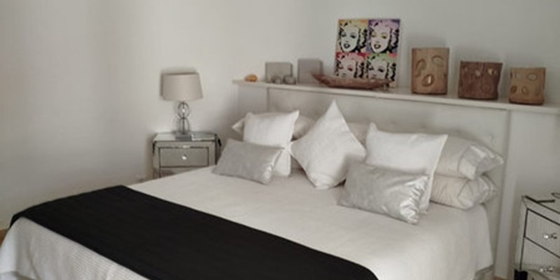 Comfortable Double Bedroom Holiday Villa Rental Algarve