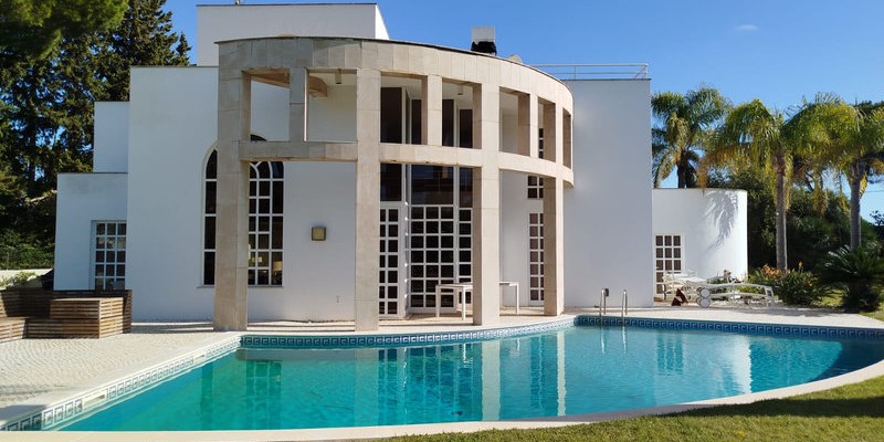 Four Bedroom Villa Near Quinta Do Lago