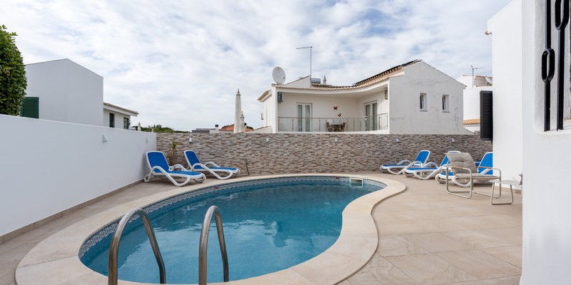 4 Bedroom Villa With Private Pool In Vilamoura