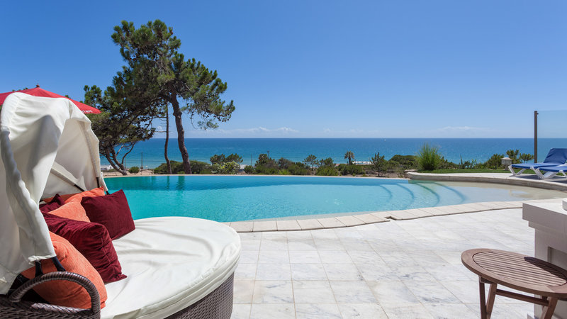 Luxury 6 Bedroom Villa with Sea Views Near Julia's Beach, Vale do Lobo