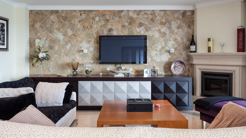 Luxury 6 Bedroom Villa with Sea Views Near Julia's Beach, Vale do Lobo