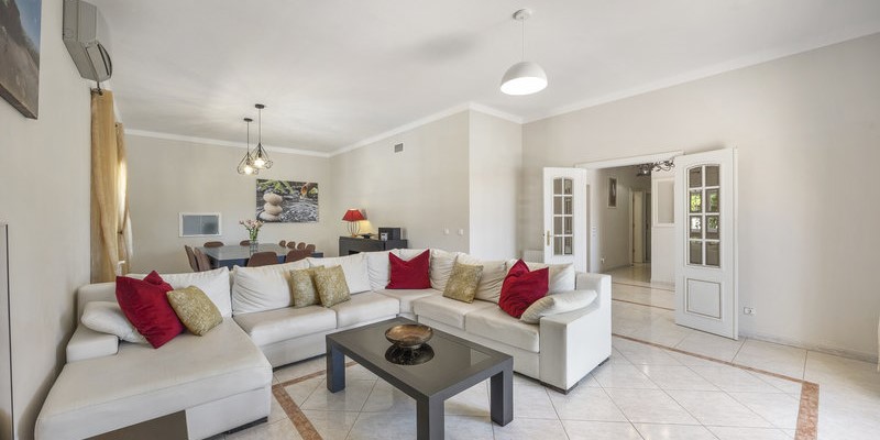 Spacious Living Room Vilamoura Villa