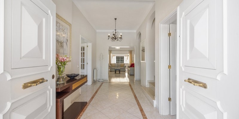 Secure Luxury Villa Vilamoura