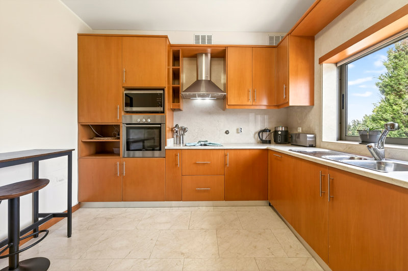Luxury 3 Bedroom Apartment with Private Rooftop Terrace & Jacuzzi