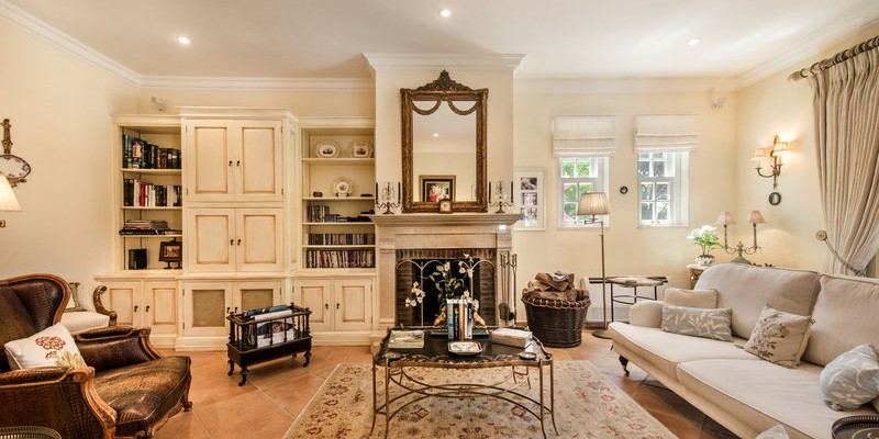 Elegant Living Room In Luxury Quinta Do Lago Villa