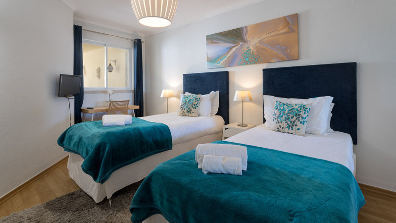 Luxury Apartment in Vale do Lobo with Pool Views