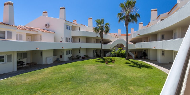 Communal Gardens Vale Do Lobo