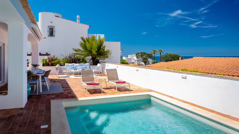Sea View Villa in Vale do Lobo with Private Pool