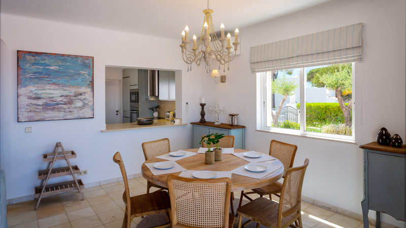 Sea View Villa in Vale do Lobo with Private Pool