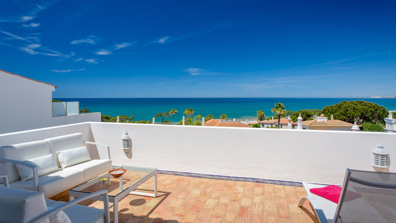 Sea View Villa in Vale do Lobo with Private Pool