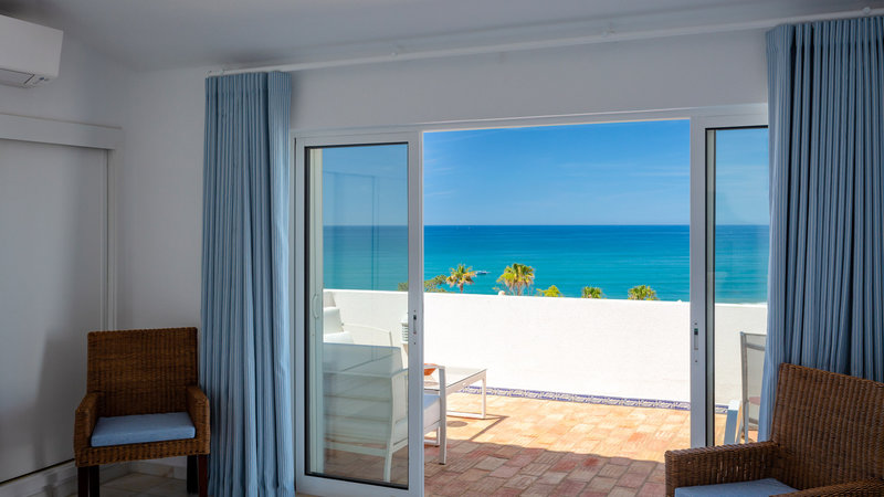 Sea View Villa in Vale do Lobo with Private Pool