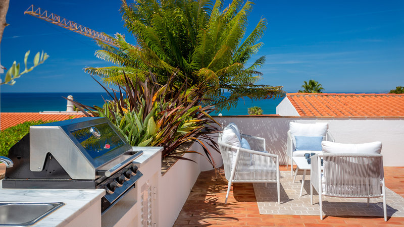 Sea View Villa in Vale do Lobo with Private Pool