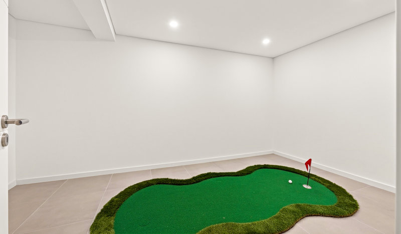4 Bedroom Villa with Private Pool, Games Room & Putting Green