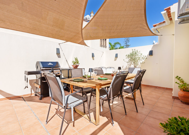 3 Bedroom Villa with Private Pool in Vilamoura
