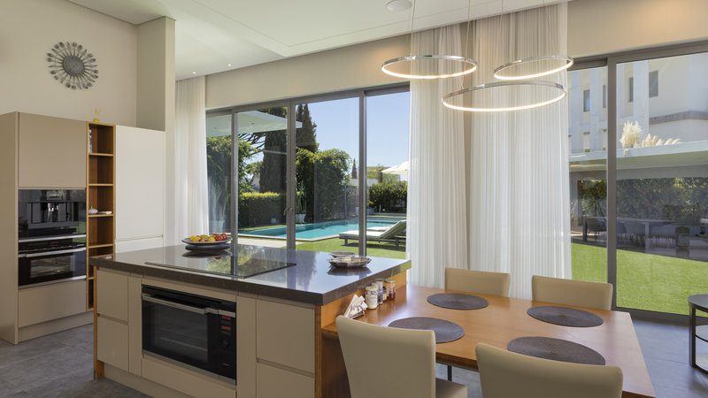 Luxury 4 Bedroom Villa — Pool, Cinema Room & Sea Views