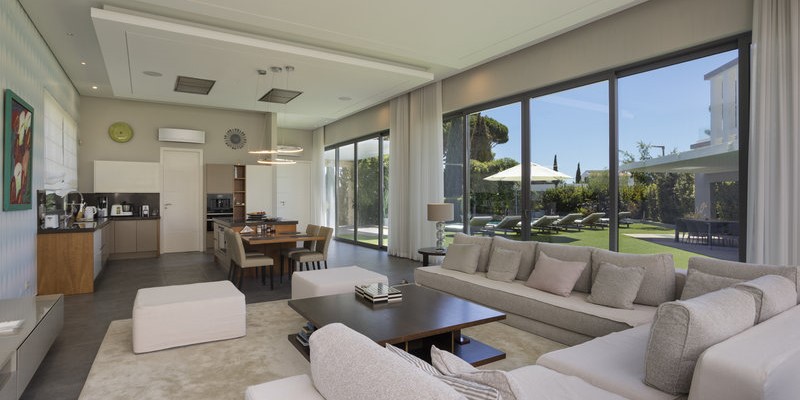 Algarve Villa Living Room Garden Pool View