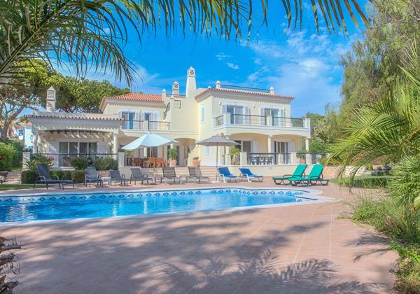 Large Algarve Holiday Villa