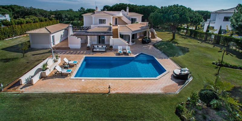Large Villa For Families To Rent In Portugal