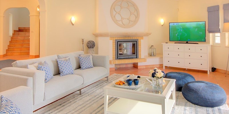 Modern Refurbished Holiday Villa In Quinta Do Lago