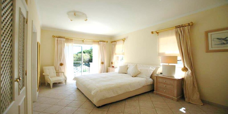 First Floor Master Bedroom Holiday Villa Portugal