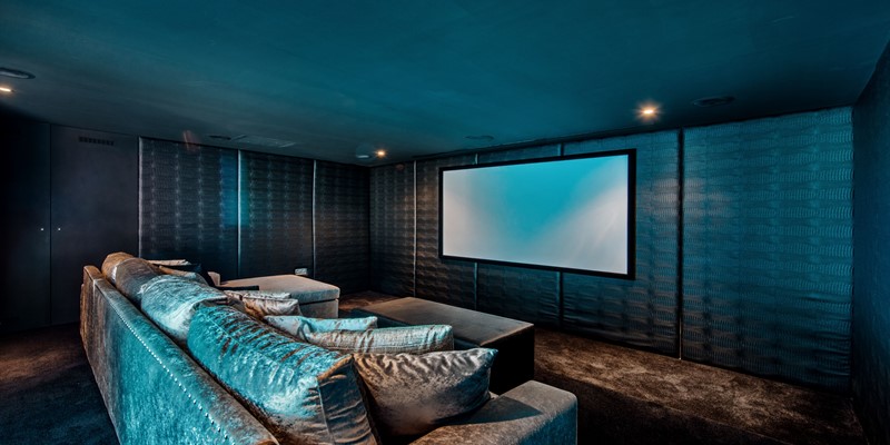 Cinema Room Vacation Rental Villa Quinta Do Lago