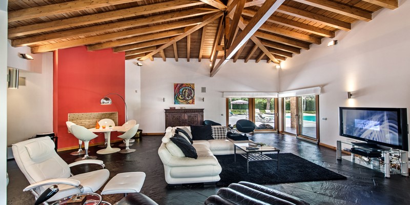 Luxury Living Room Vacation Rental Villa Vilamoura