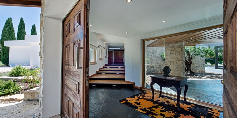 Luxury Villa Entrance Holiday Rental Villa Vilamoura