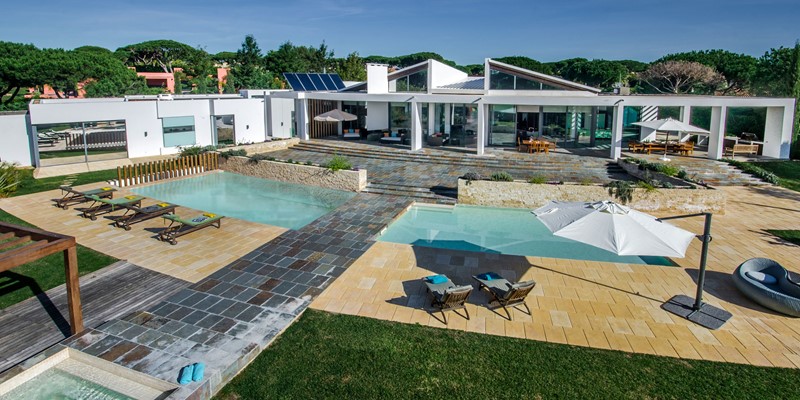 6 Bedroom Villa To Rent In Algarve